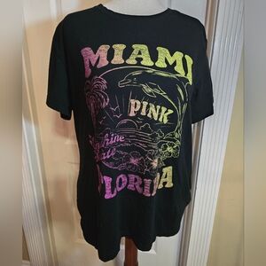 V Secret PINK Black Miami Florida Graphic T-Shirt LG NWOT